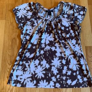 Brown and white silky flowered top